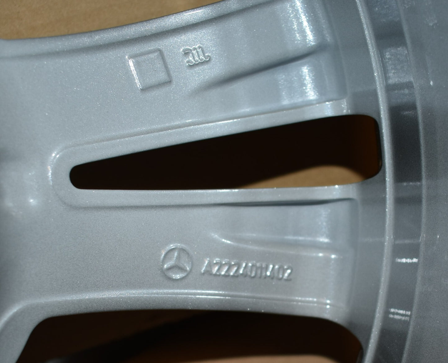 1x Original Mercedes w222 S klasse Alufelge a2224011402 9,5Jx19 ET43,5