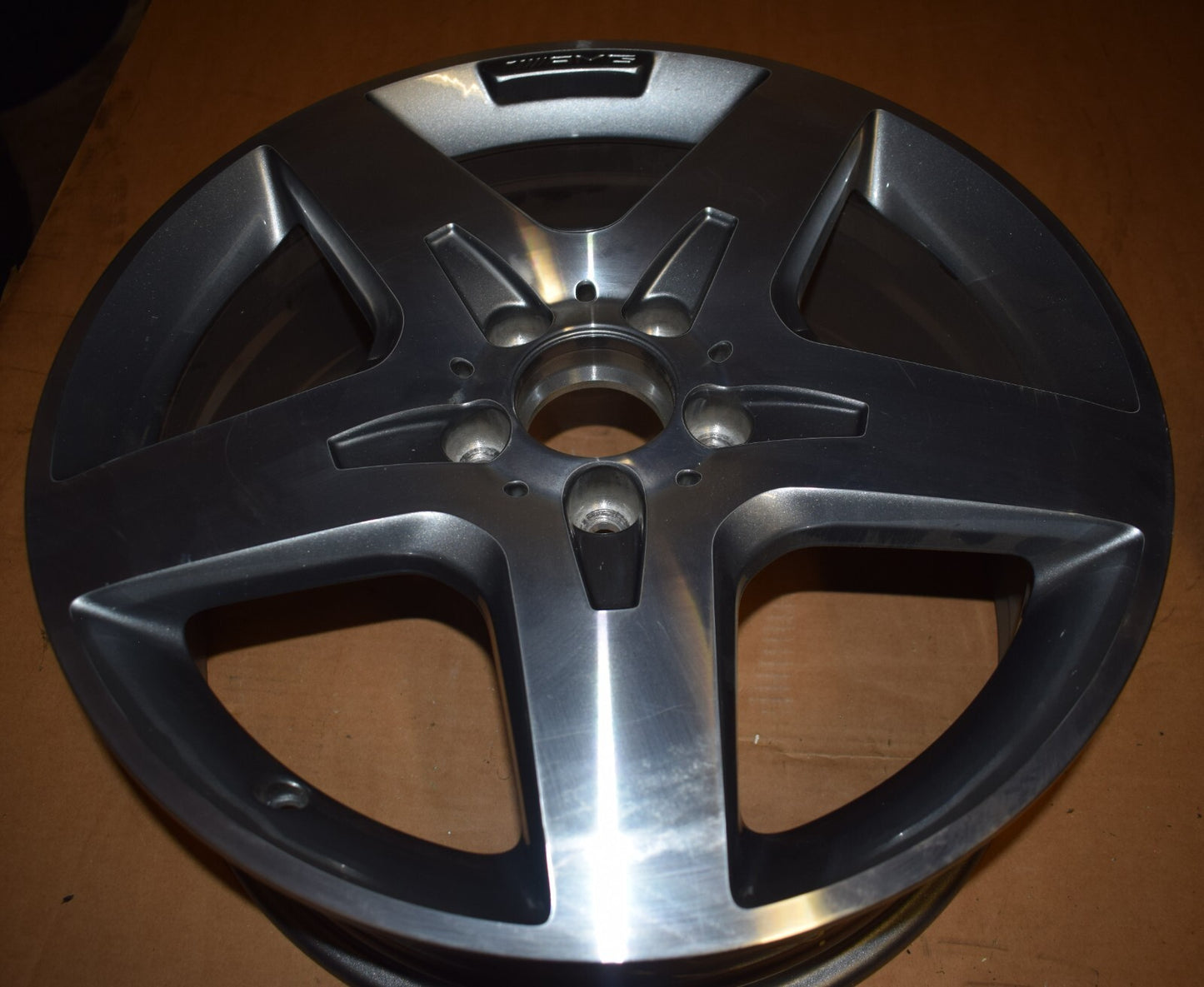 1x Original Mercedes w156 GLA Alufelge a1564010500 7Jx18 ET46