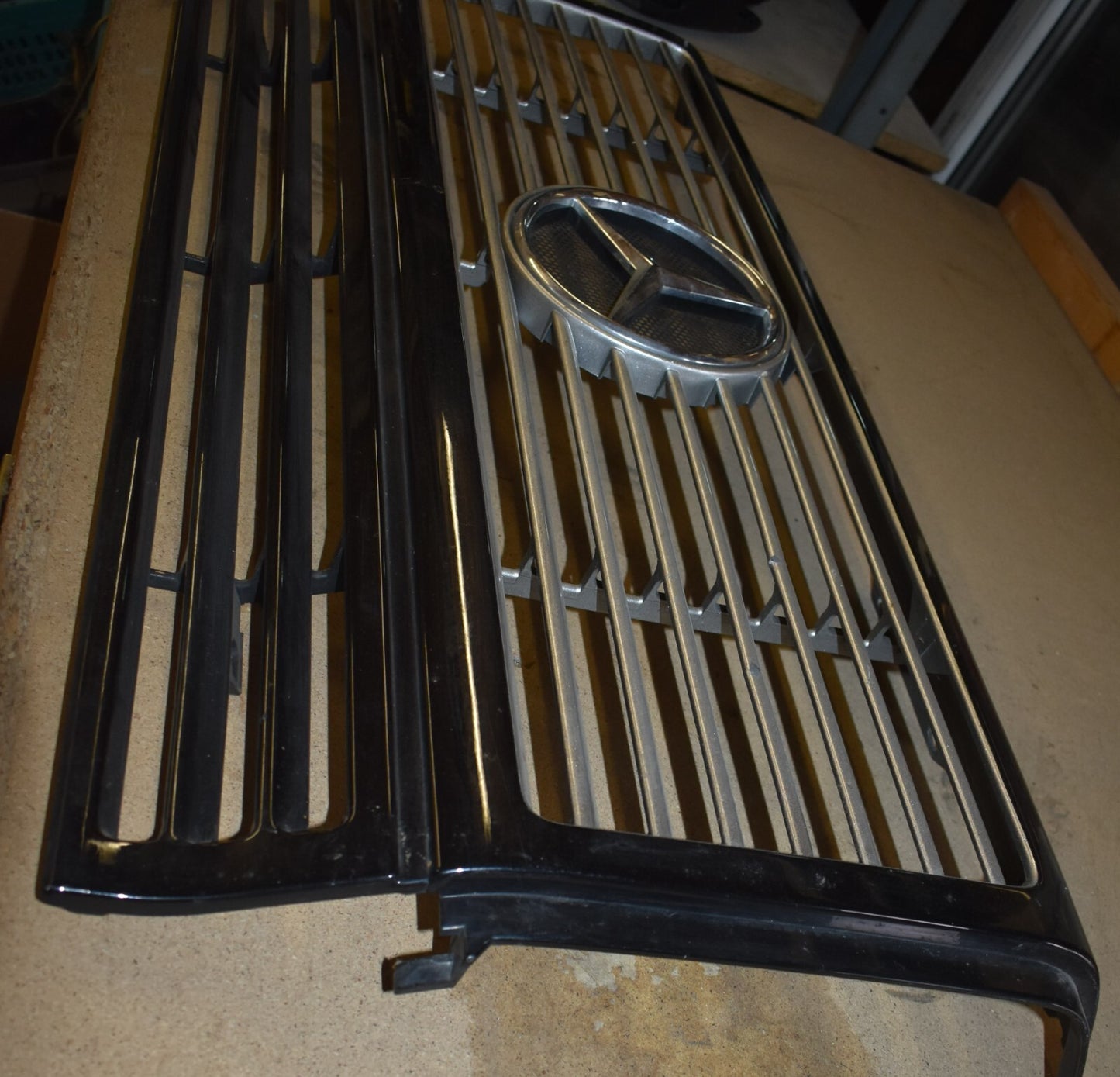 Original Mercedes Kühlergrill Grill w463 G Klasse a4638880015