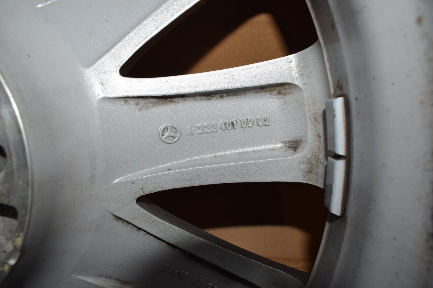 1x Original Mercedes w222 S Klasse Alufelge A2224010902 8Jx18 ET41