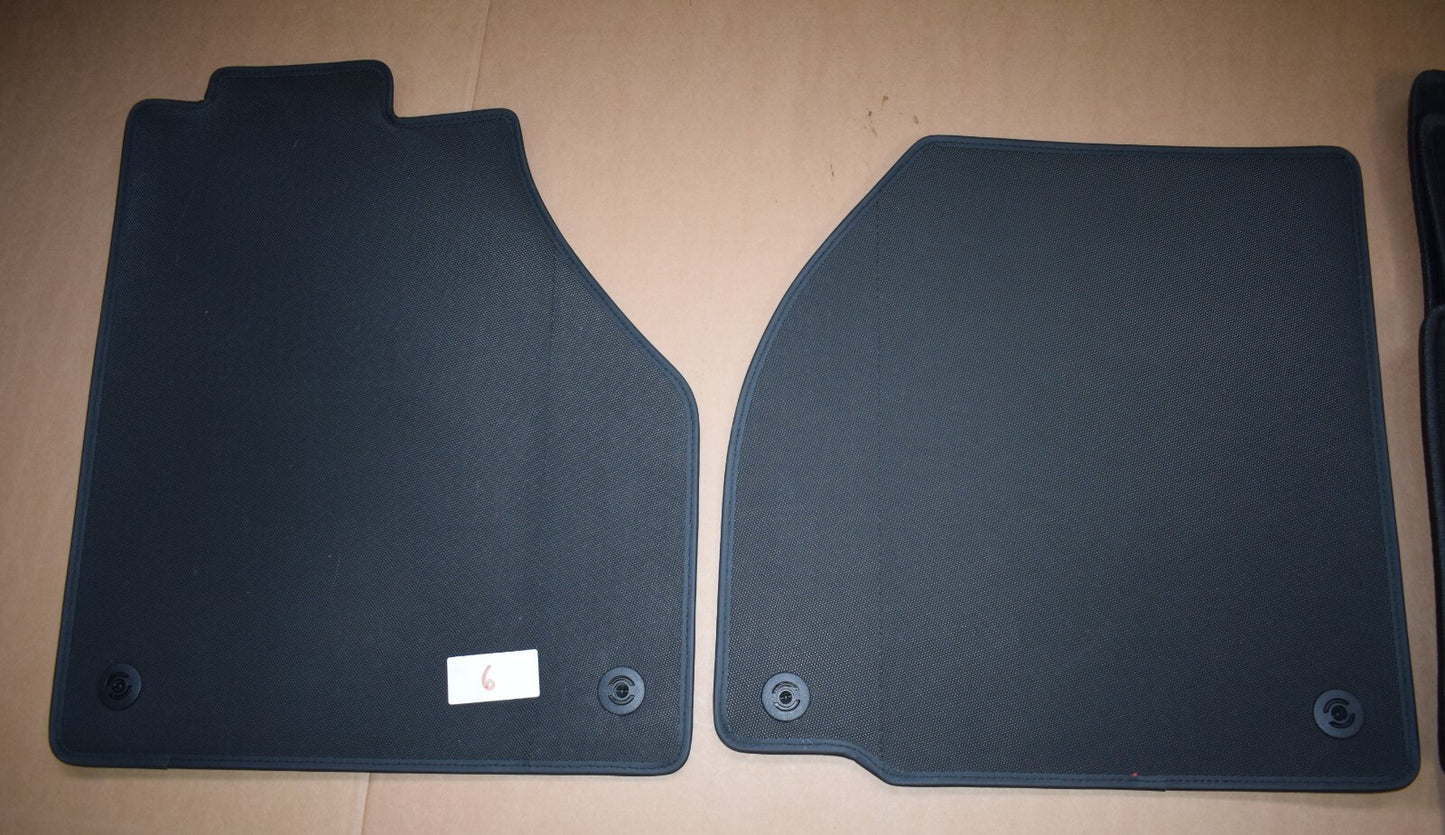 Original Ferrari F8 Spider Fußmatten schwarz Teppich
