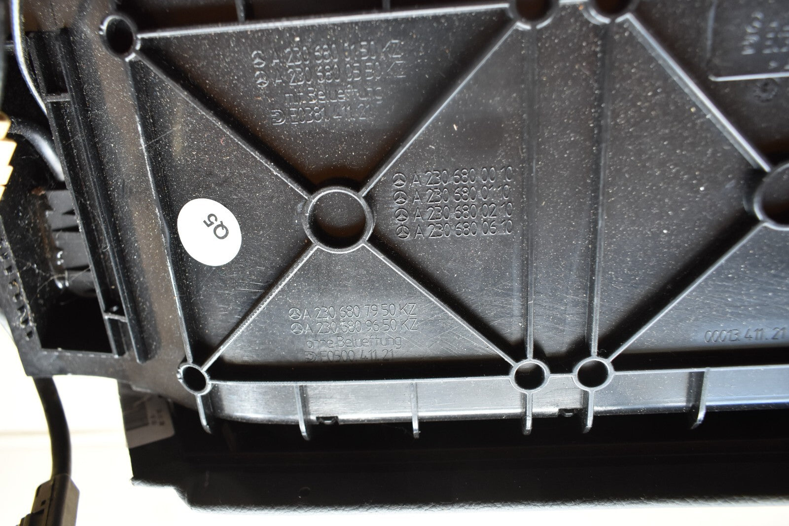 Original Mercedes R230 Ablagefach SL Fach Armlehne