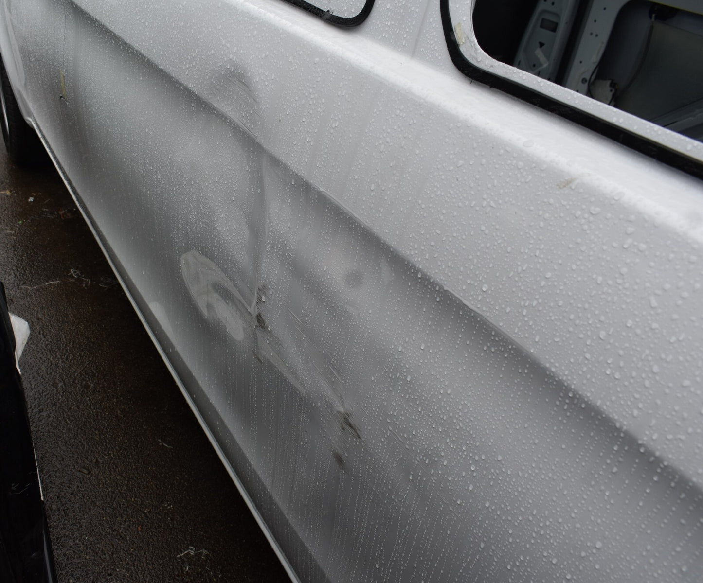 Mercedes Vito Karosse Arktikweiss w447 extra lang blech teile