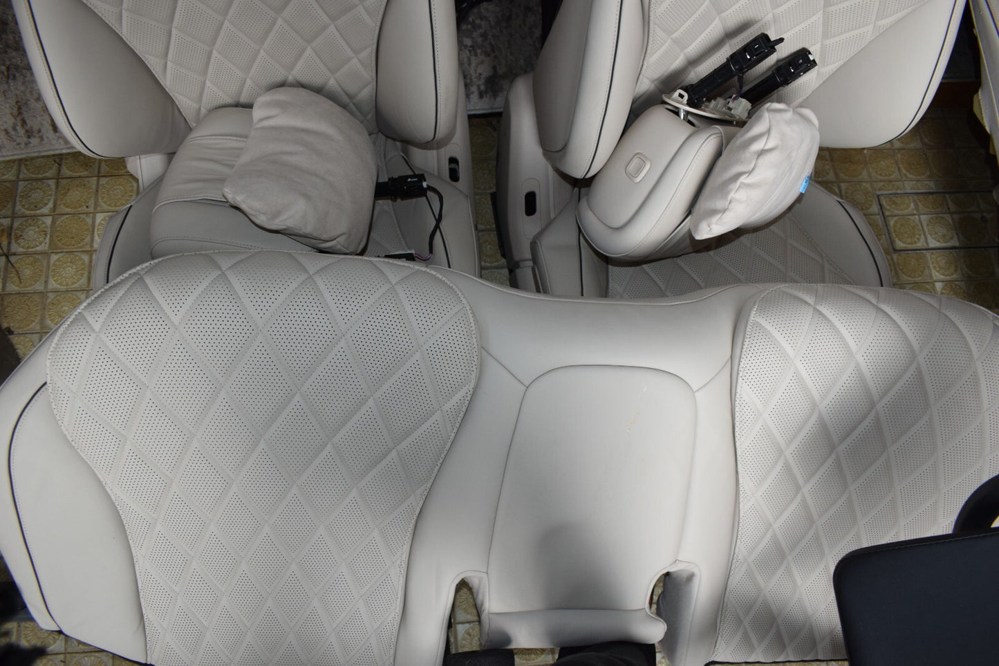 Mercedes w223 S Klasse Sitze vorne hinten Einzelsitze Weiss Innenausstattung