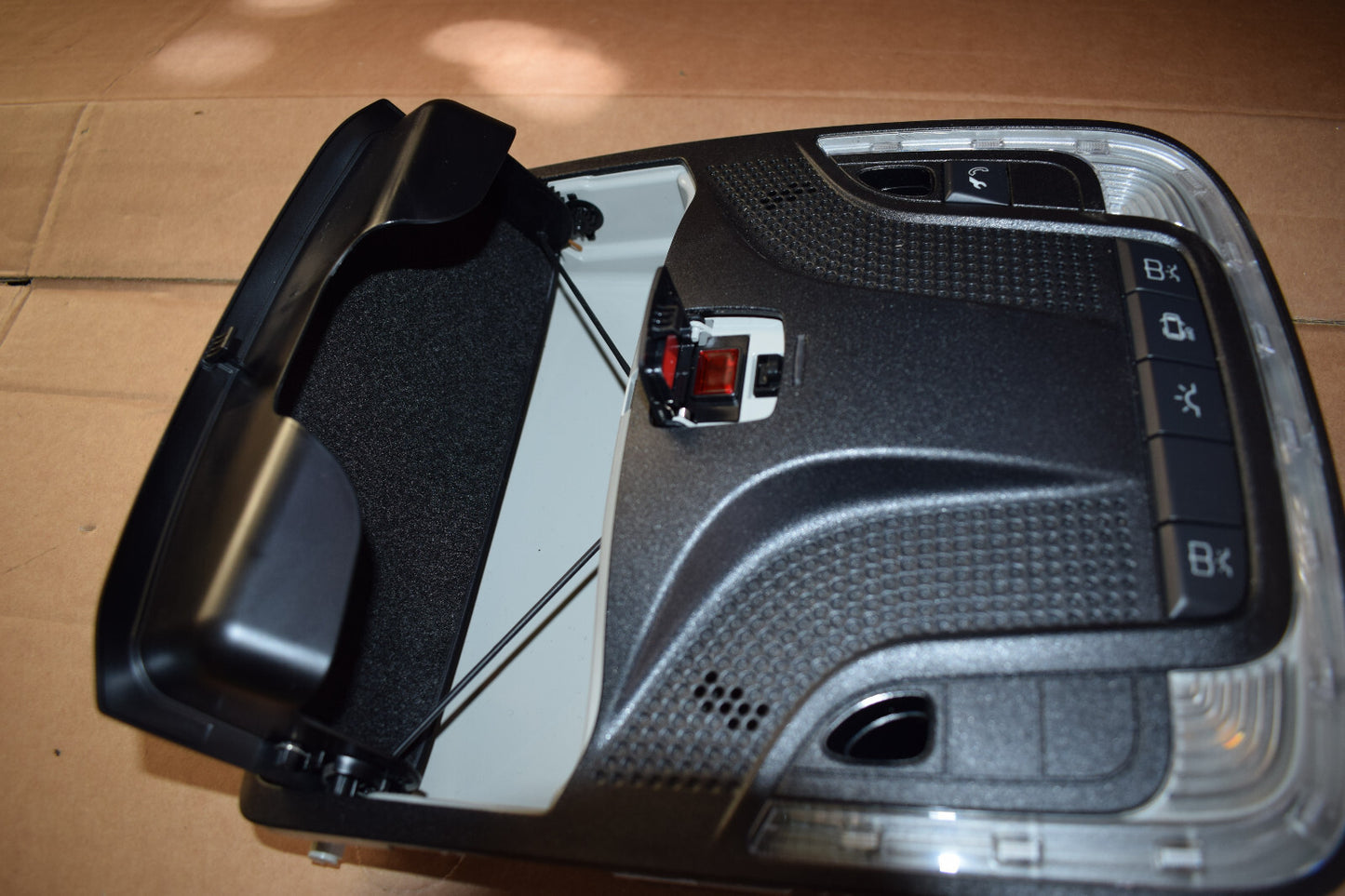 Mercedes w907 w910 Sprinter dachbedieneinheit Licht Innenlicht a9109008300