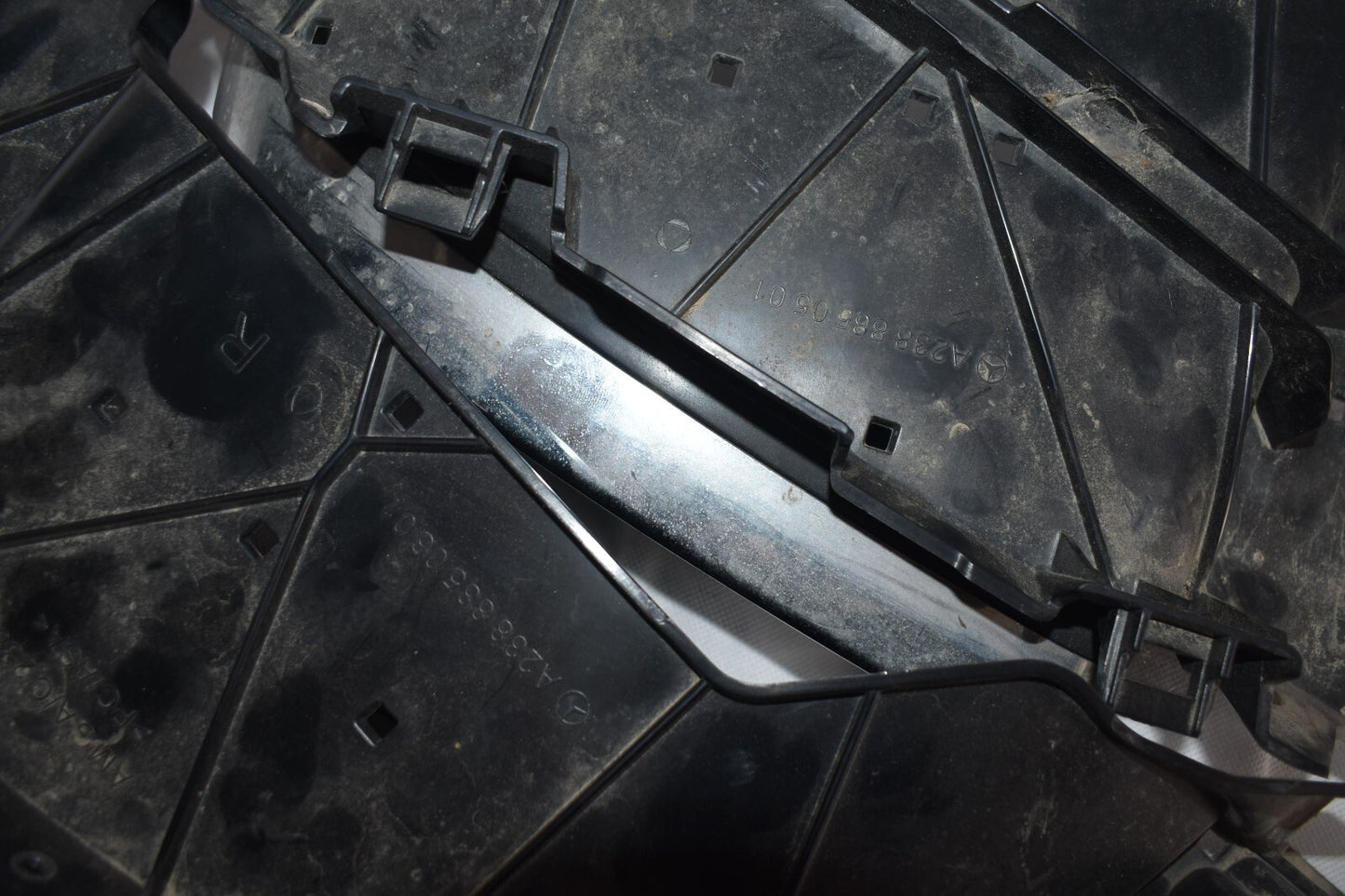 Original Mercedes rechts links Auspuffblende Blende a2388850501 E Coupe w238