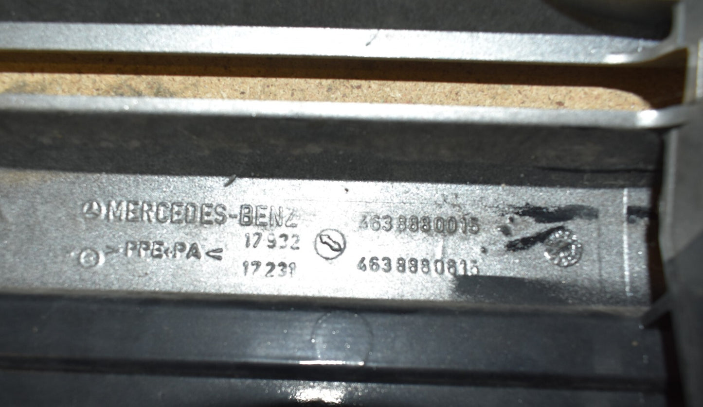 Original Mercedes Kühlergrill Grill w463 G Klasse a4638880015