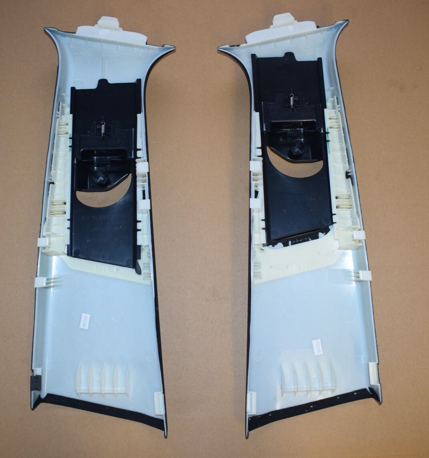 Original Mercedes w166 GLE GLS B Säule Verkleidung rechts links a1668680100