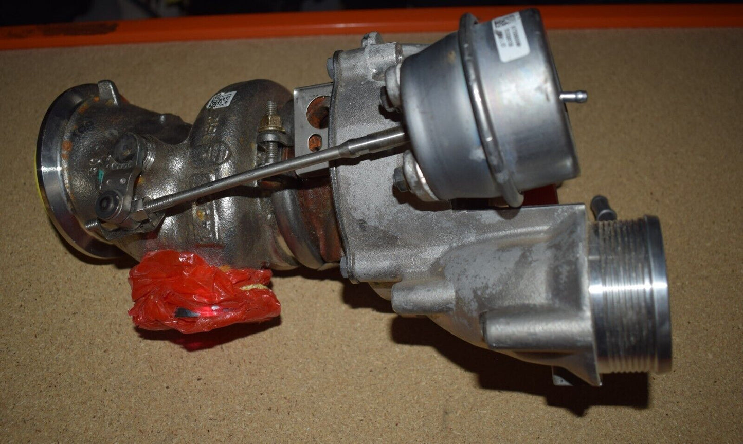Original Mercedes Turbolader a1770900080 M177 M176 G Klasse