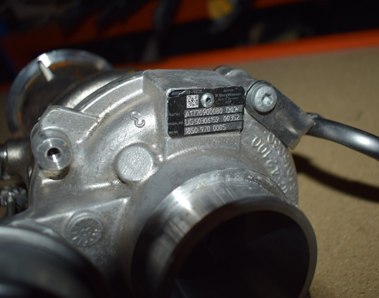 Original Mercedes Turbolader a1770900080 M177 M176 G Klasse