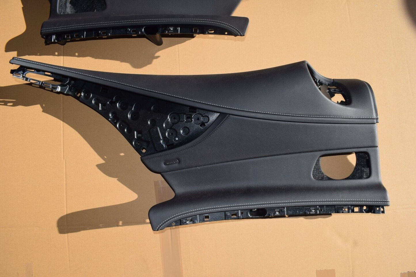 Original Mercedes w217 S Coupe Verkleidung hinter Sitz rechts