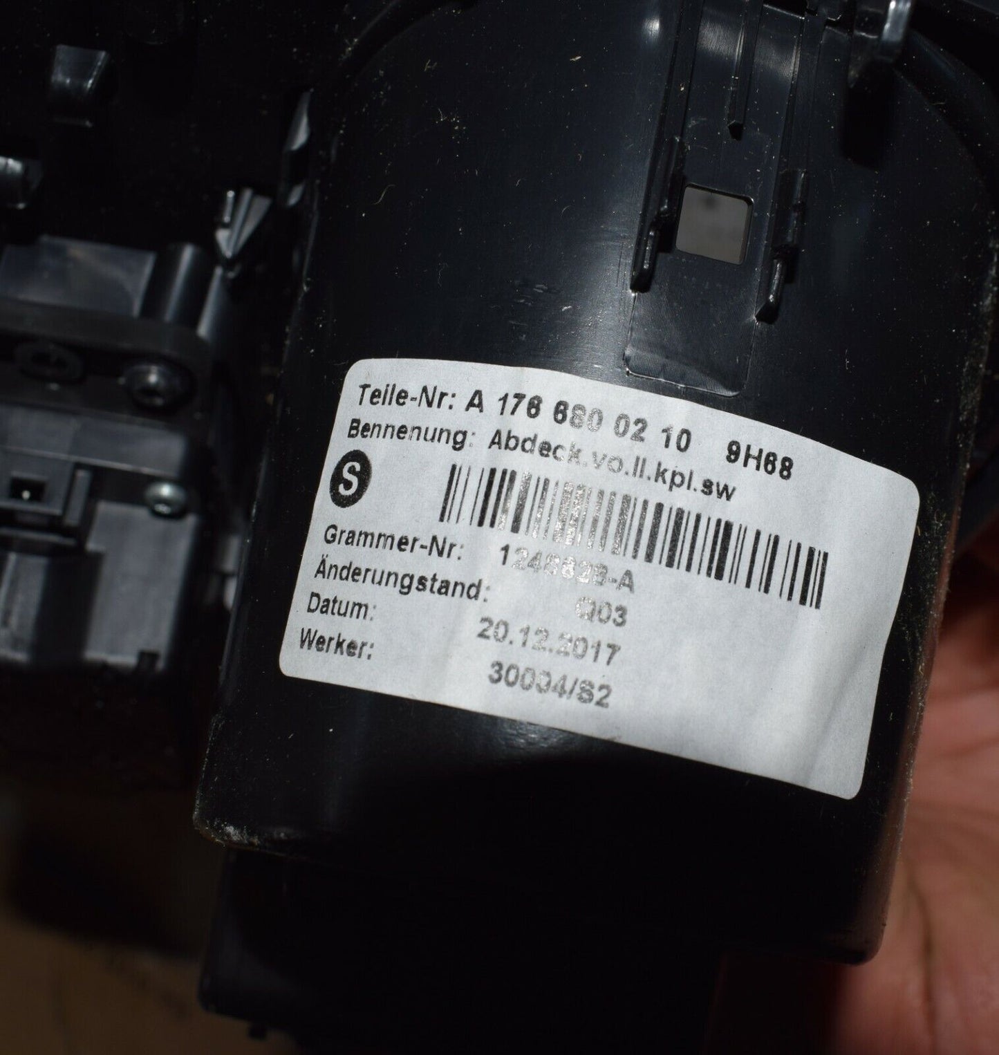 Original Mercedes CLA w117 Getränkehalter Cupholder a1766800210