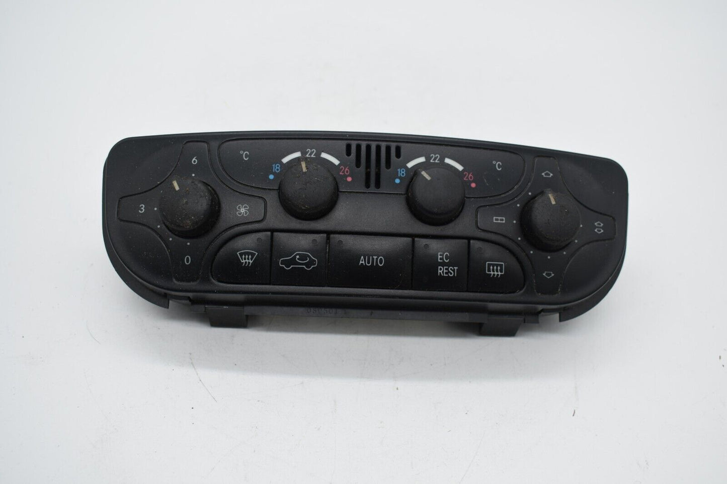 Original Mercedes w203 C Klasse Schalterblock Klima Bedienteil a2038300285