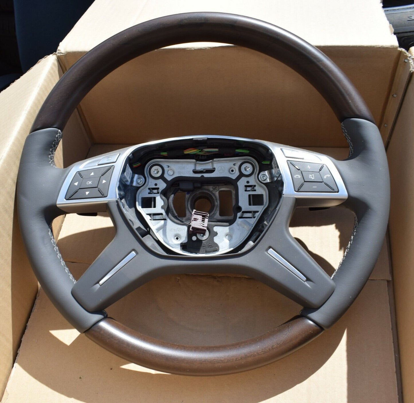 Original Mercedes w166 Holzlenkrad GL ML A1664601703 7J14 Basaltgrau Holz