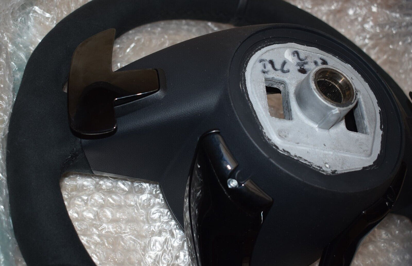 Original Mercedes GT C190 GT Lenkrad Night Paket alcantara