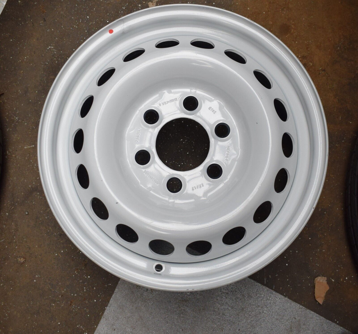 1x Original Mercedes Stahlfelge a0014014802 6,5x16 ET62 Arktikweiss