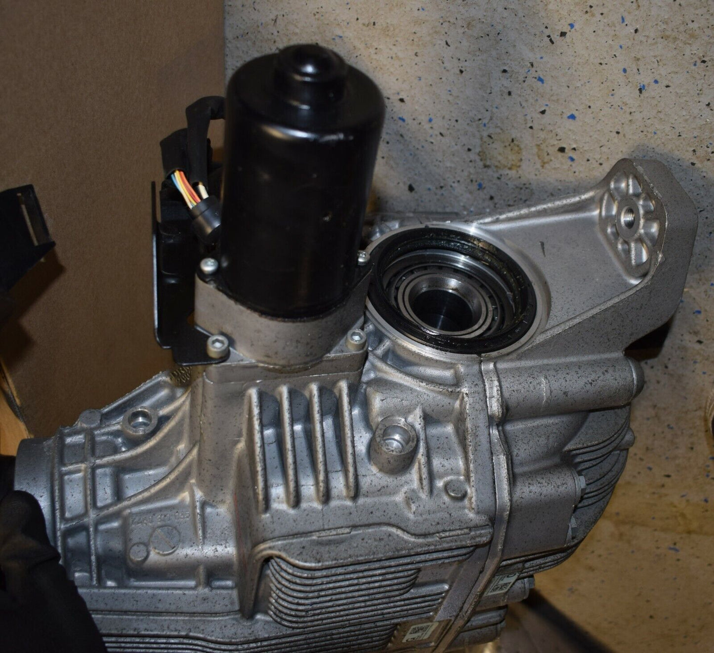 Original Mercedes ML500 GL500 Differential A1643500914 1009 km w164 x164