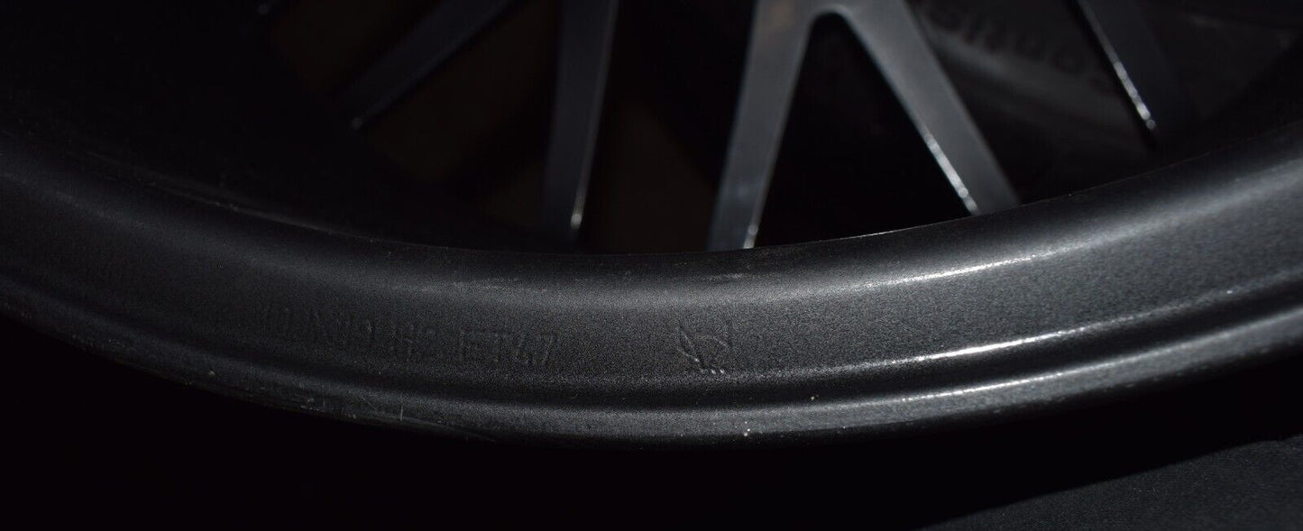 Original Mercedes w218 Alufelge a2184011800 schwarz Matt CLS 63 hinten