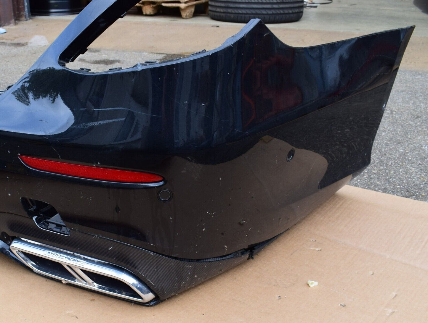 Original Mercedes w213 E Klasse 63 AMG Stoßstange hinten Carbon