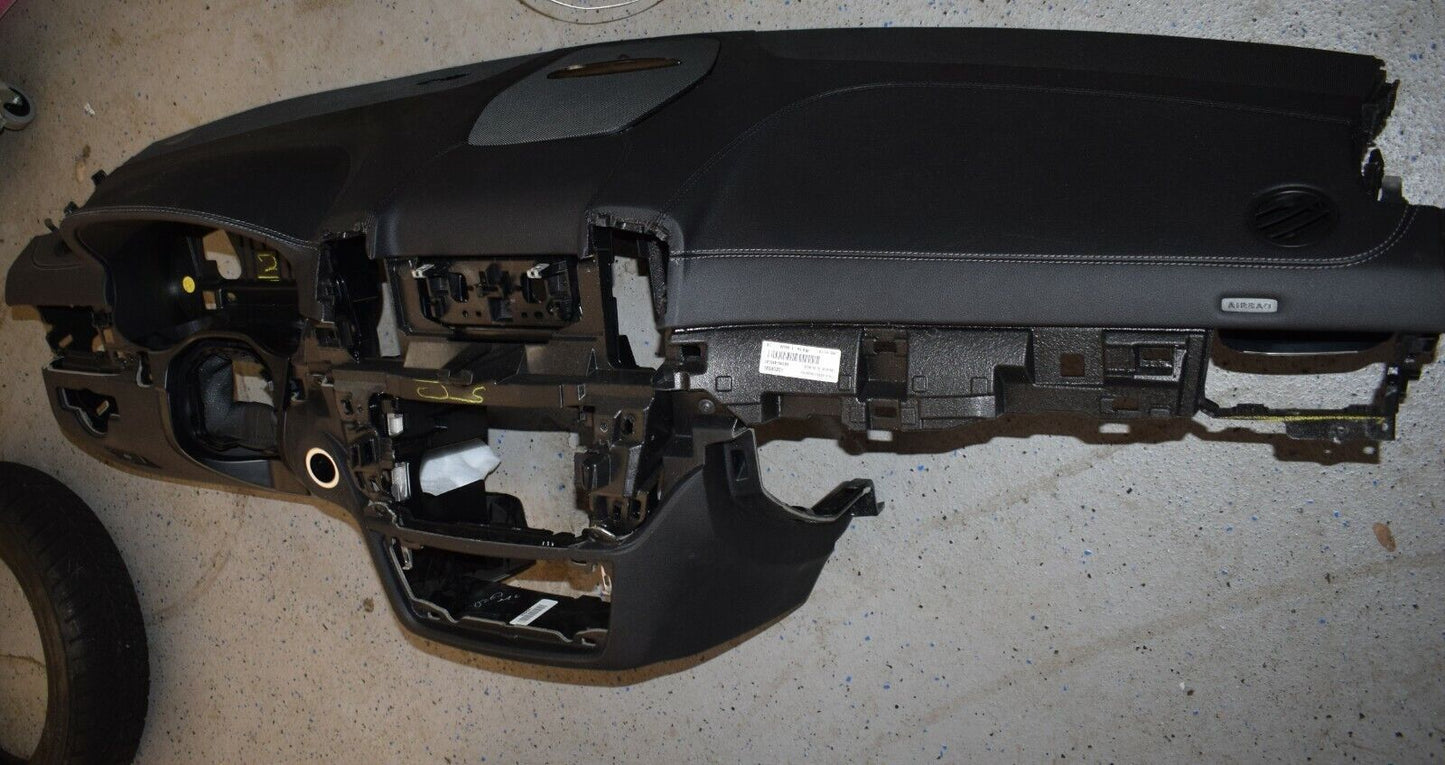 Original Mercedes w166 X166 GLS GLE Armaturenbrett Weiße Naht Instrumententafel