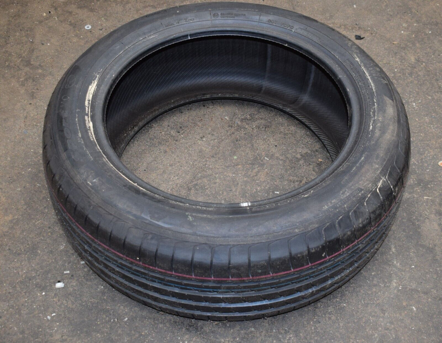 1x Yokohama Sommerreifen Advan Sport MO 235 55 19 101V 2015 8mm