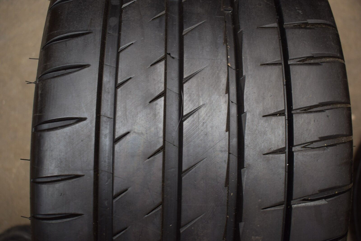 Original AMG Felgen E Klasse w213 213 Schmiede 20 Zoll e63 E Kreuzspeiche 7mm