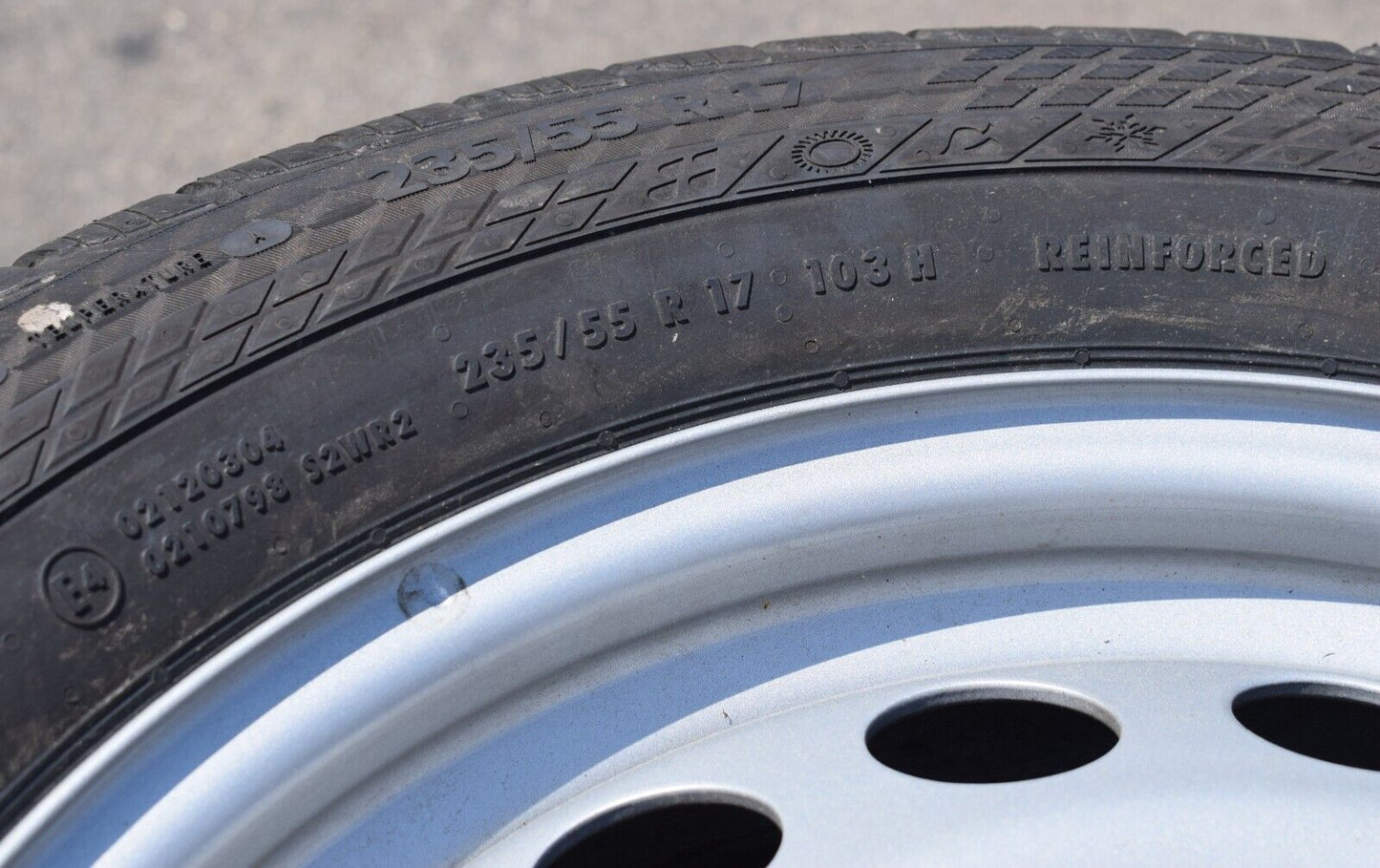Mercedes w447 allwetterreifen 235 55 17 vito schneeflockensymbol mixto