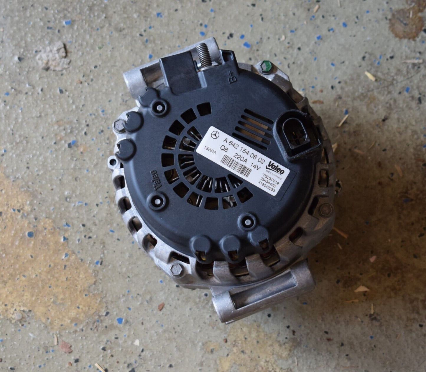 Original Mercedes w907 w906 Lichtmaschine Sprinter Drehstromgenerator V6 OM642