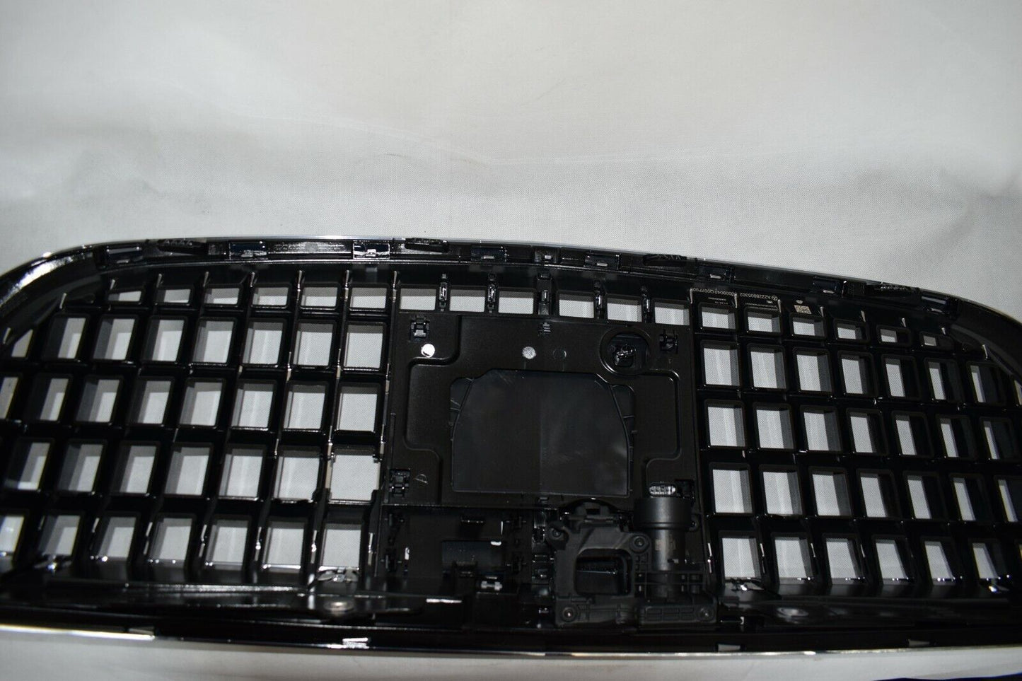 Original Mercedes A2228805302 Maybach Kühlergrill X222 9040 Schwarz s klasse 222