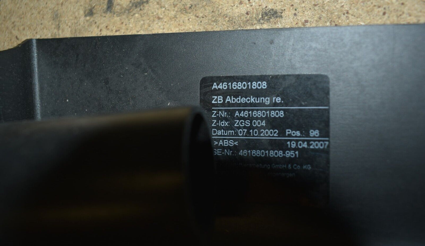 Original Mercedes G Klasse Verkleidung a4616801808