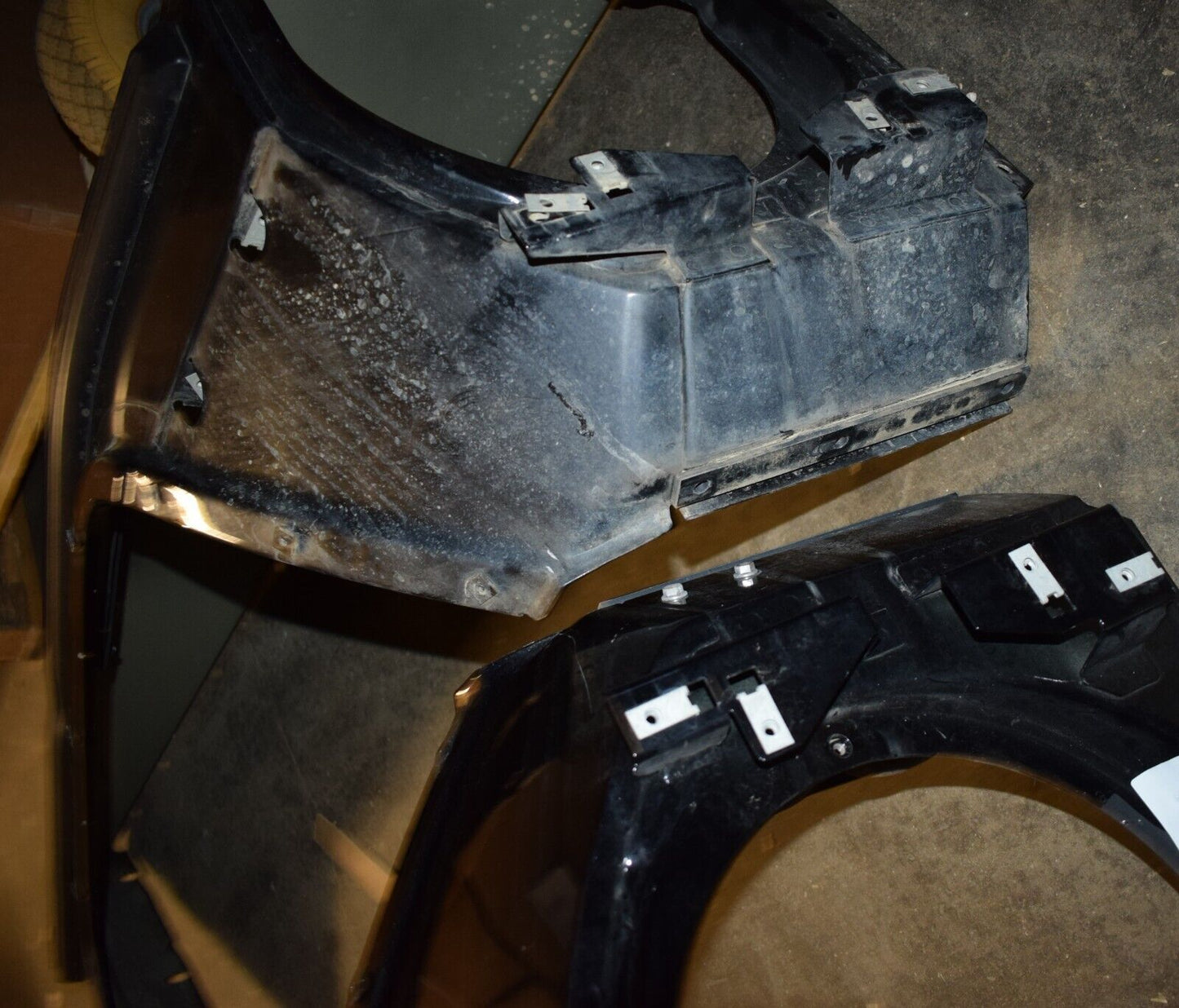 Original Mercedes Kotflügel Schwarz w463 G Klasse rechts links A4638807006