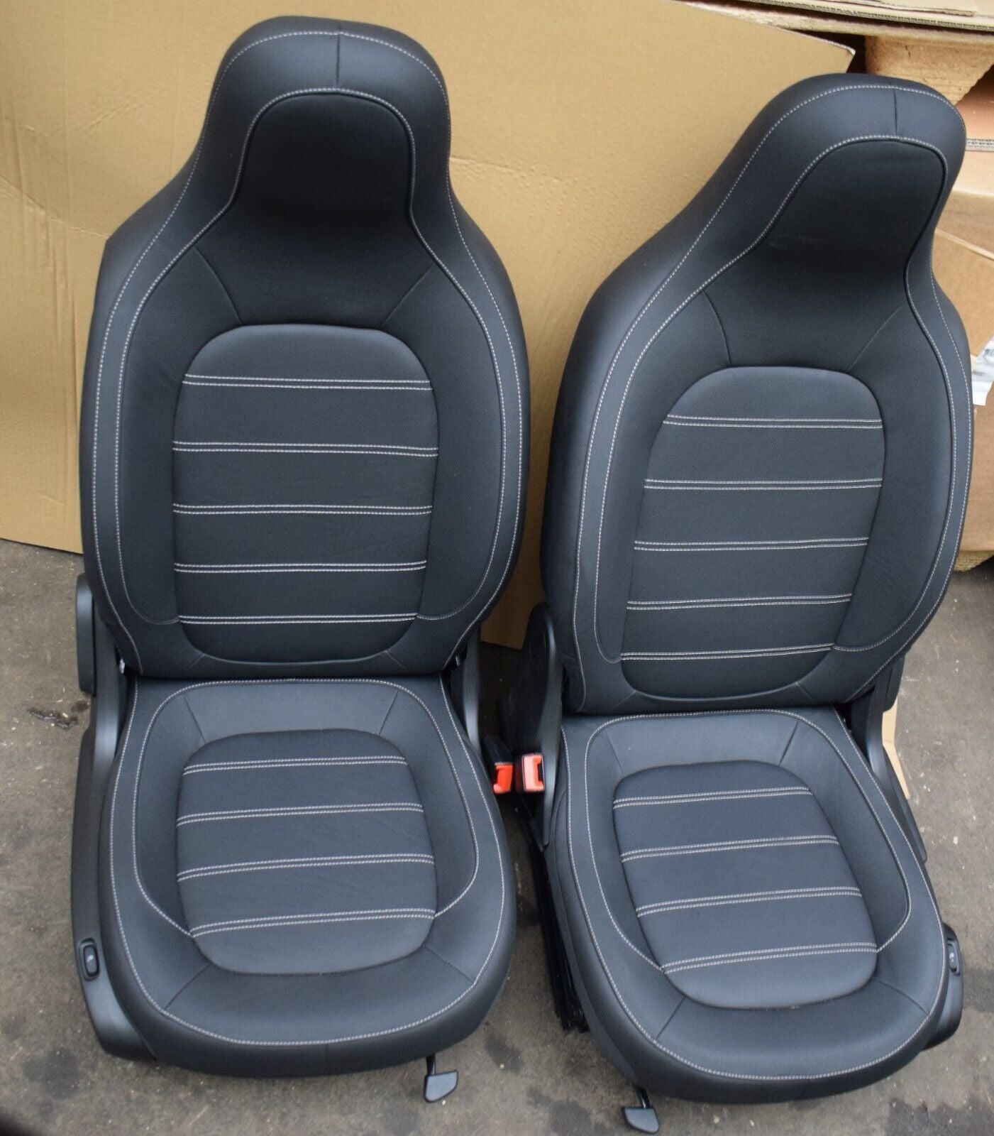 Original SMART Forfour Sitzgarnitur Sitze Kunstleder Leder