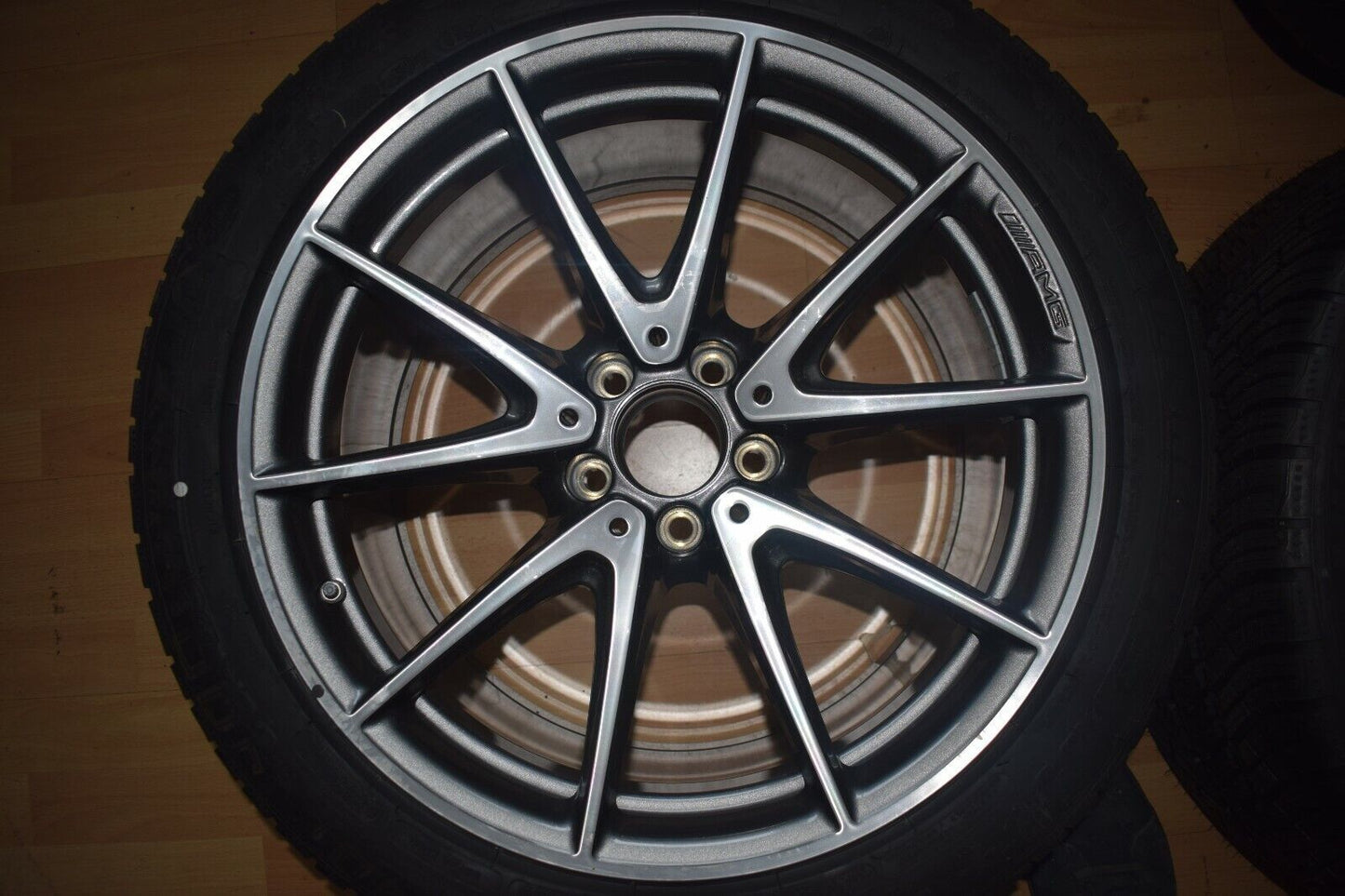 Original AMG w213 63 E-Klasse Winter Felgen Reifen Räder