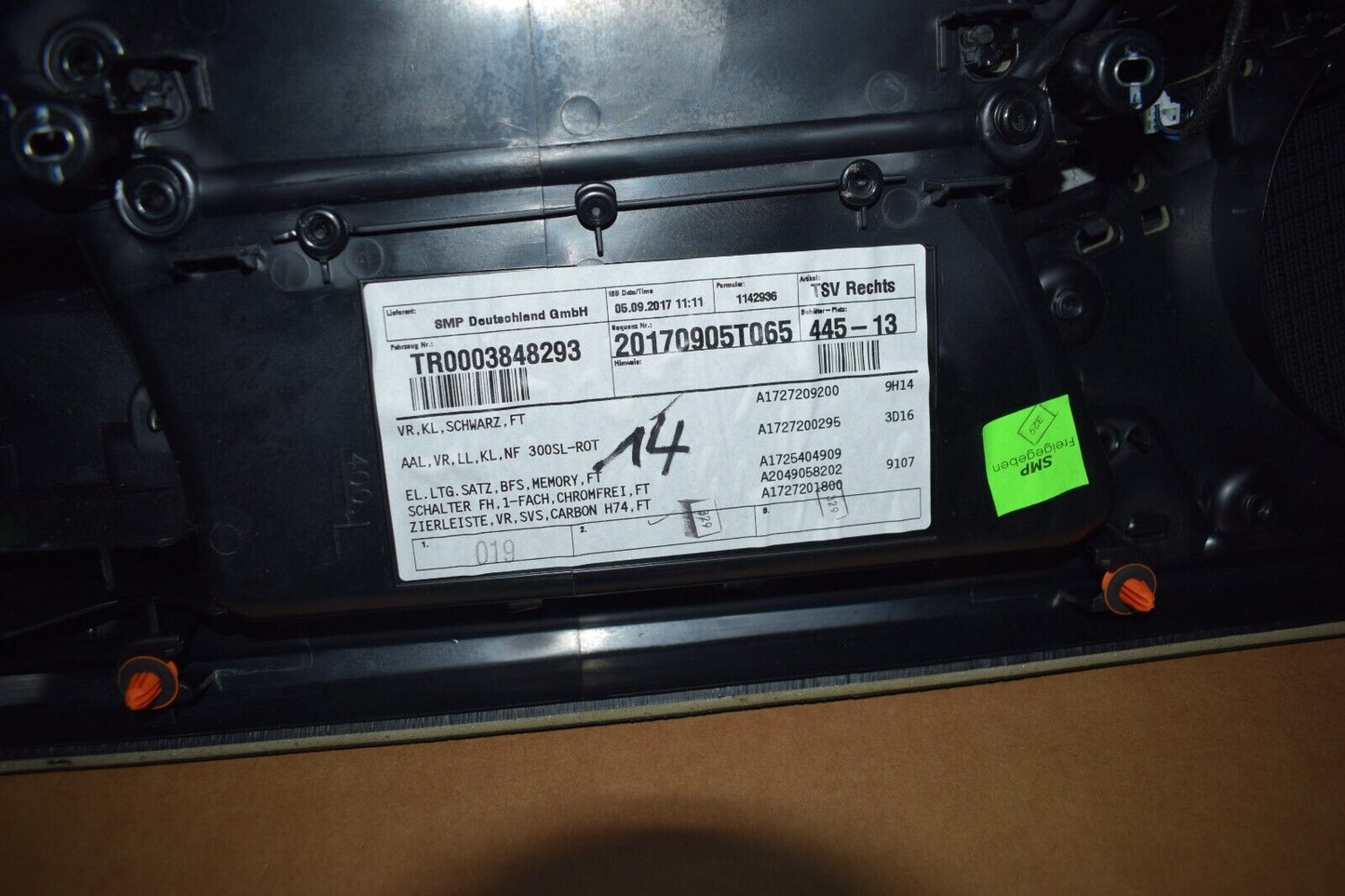 Original Mercedes SLK R172 Türpappen Türverkleidung schwarz rot rechts