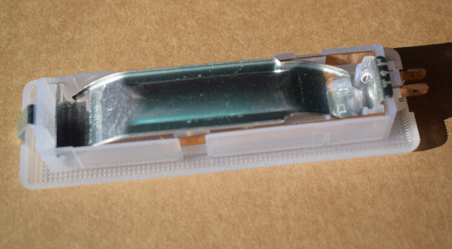 Original Mercedes Innenleuchte A0018200601