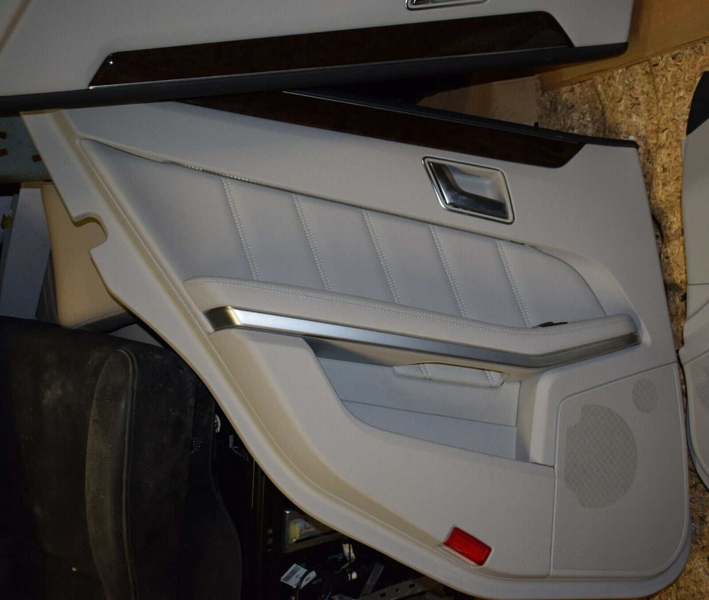 Original Mercedes w212 Türverkleidung Satz vorne hinten Türpappen