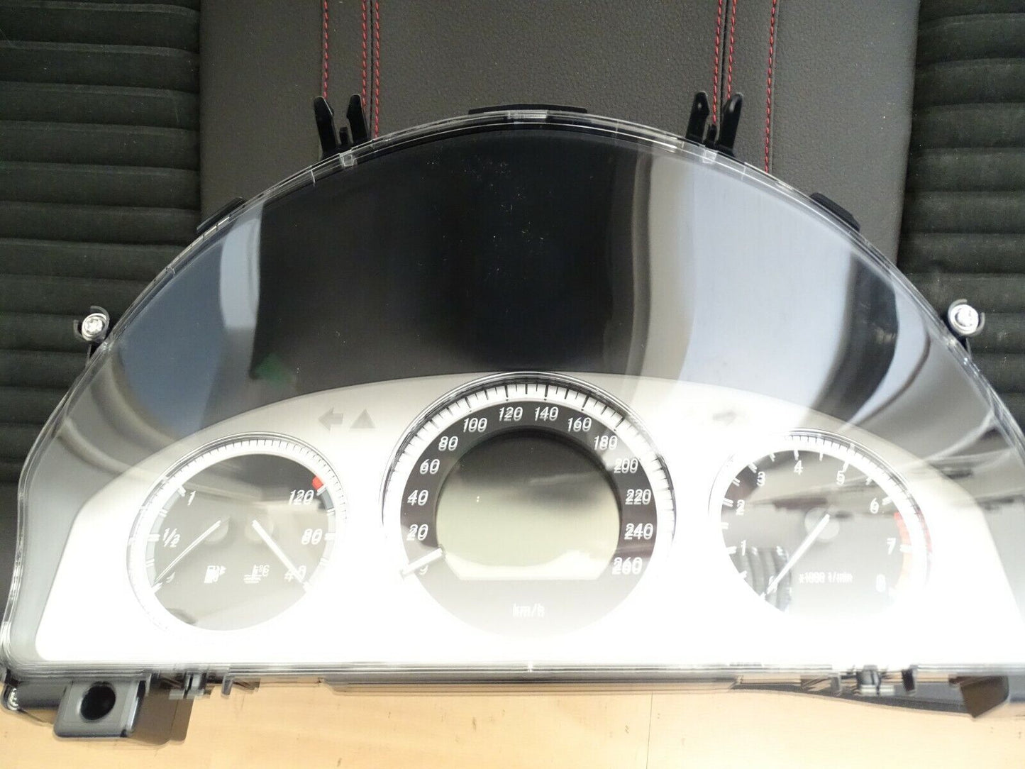 mercedes tacho kombiinstrument w204 c klasse benziner a 2049003300 VDO siemens