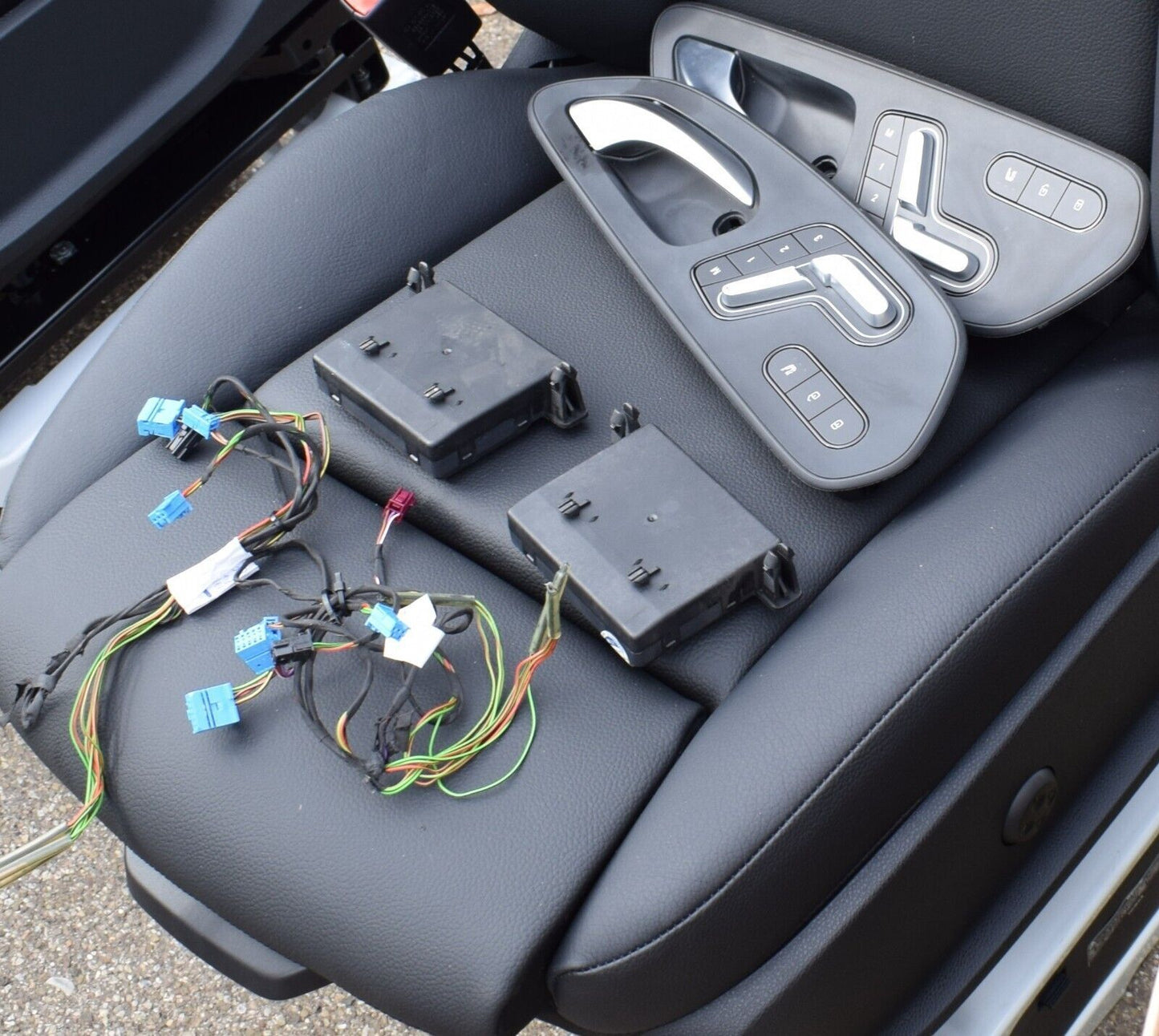 Mercedes w907 Sprinter Sitze elektrisch Nachrüstsatz Stoff Drehkonsole