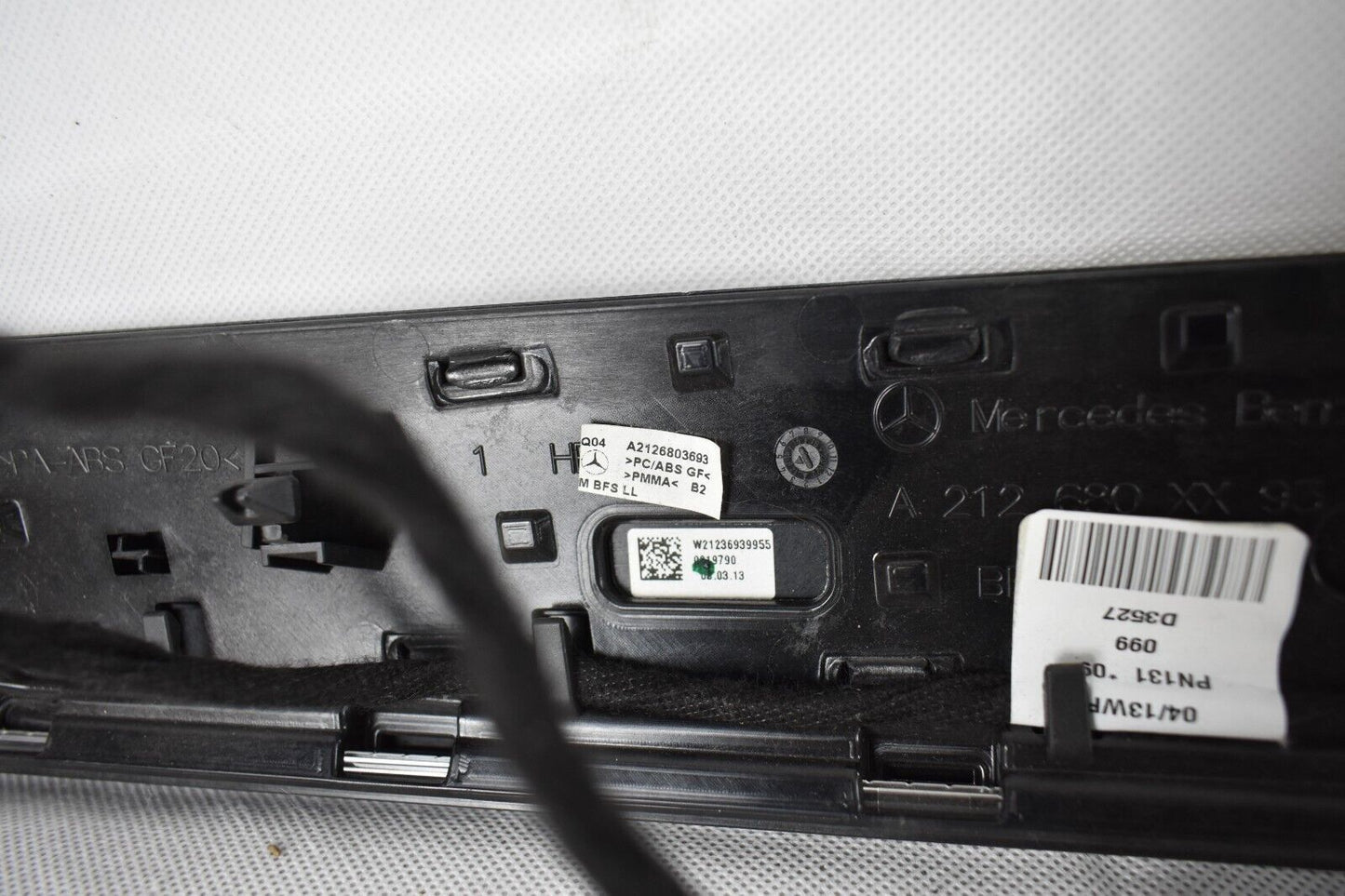 Original Mercedes w212 E Klasse Holzleiste Esche schwarz glänzend A2126803693