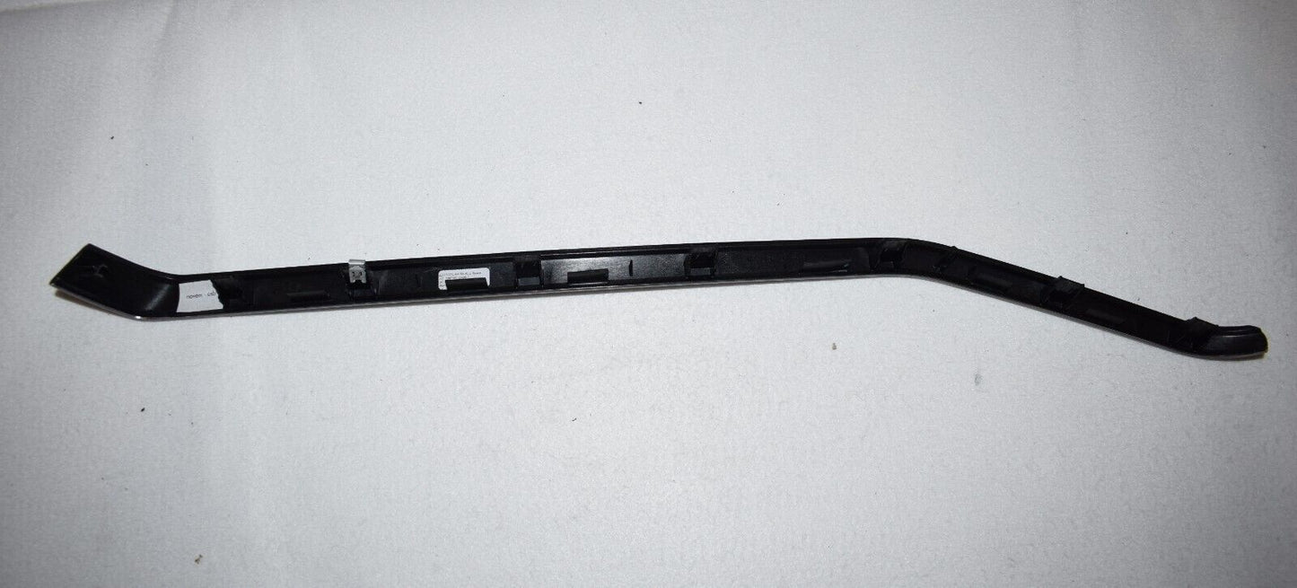 Original Mercedes w212 E Klasse Zierleiste hinten links unten a2127301922