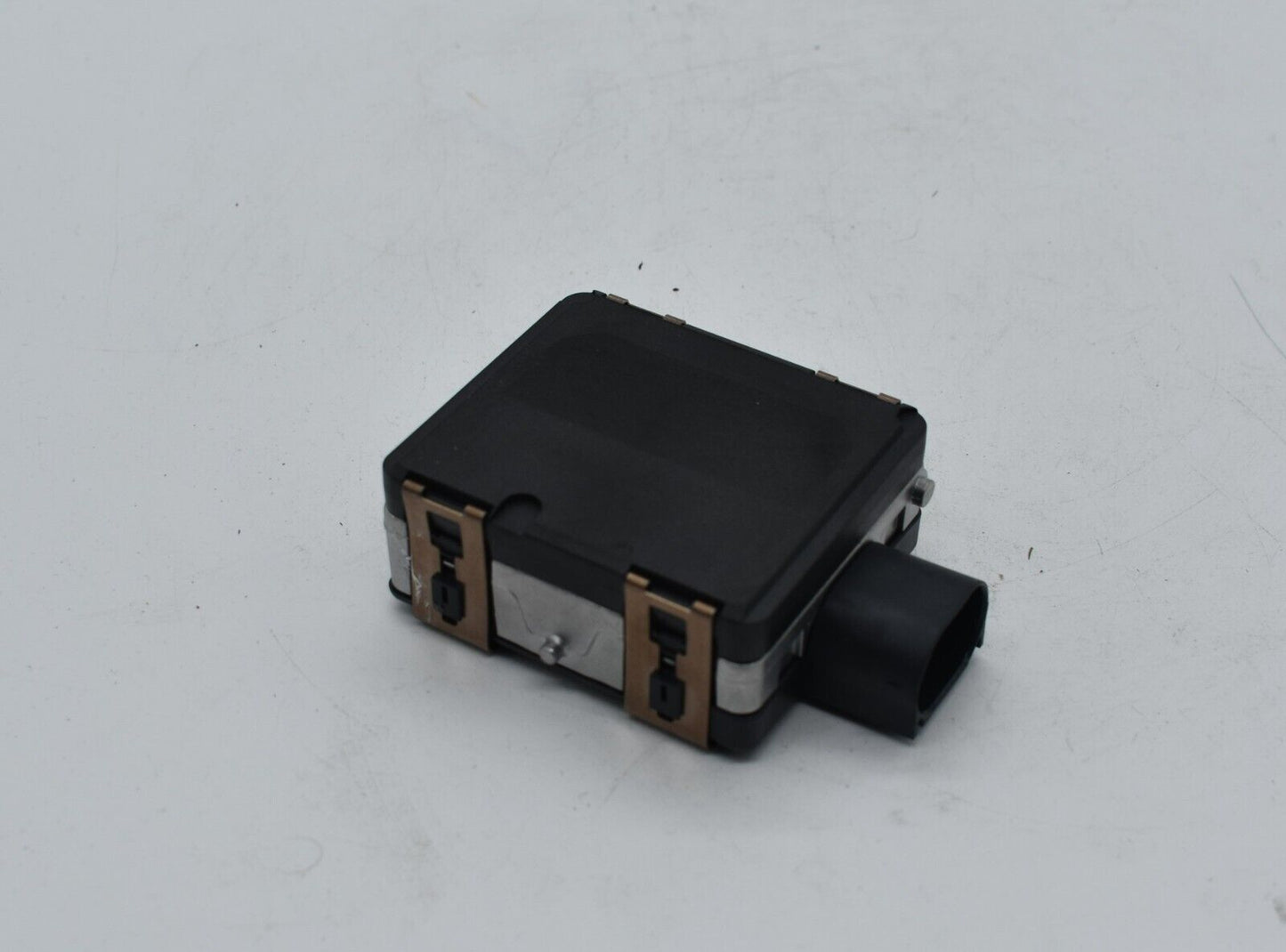 Original Mercedes Radarsensor CLA w118 w253 GLC w167 GLE a0009058913
