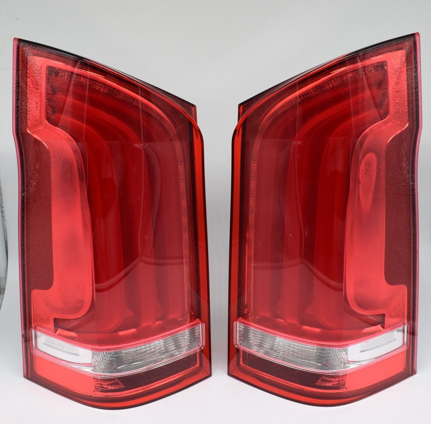 Original Mercedes w447 V Klasse Heckleuchte rechts links Paar LED Lichtband