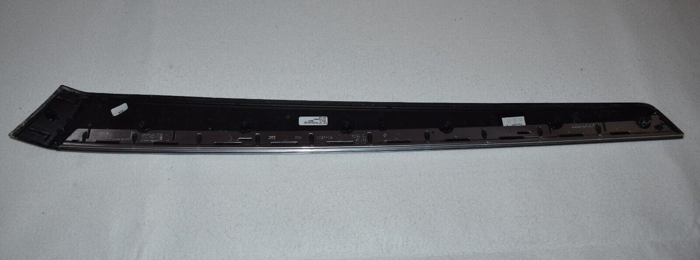 Original Mercedes w212 E Klasse Zierleiste vorne rechts a2127200622 Esche
