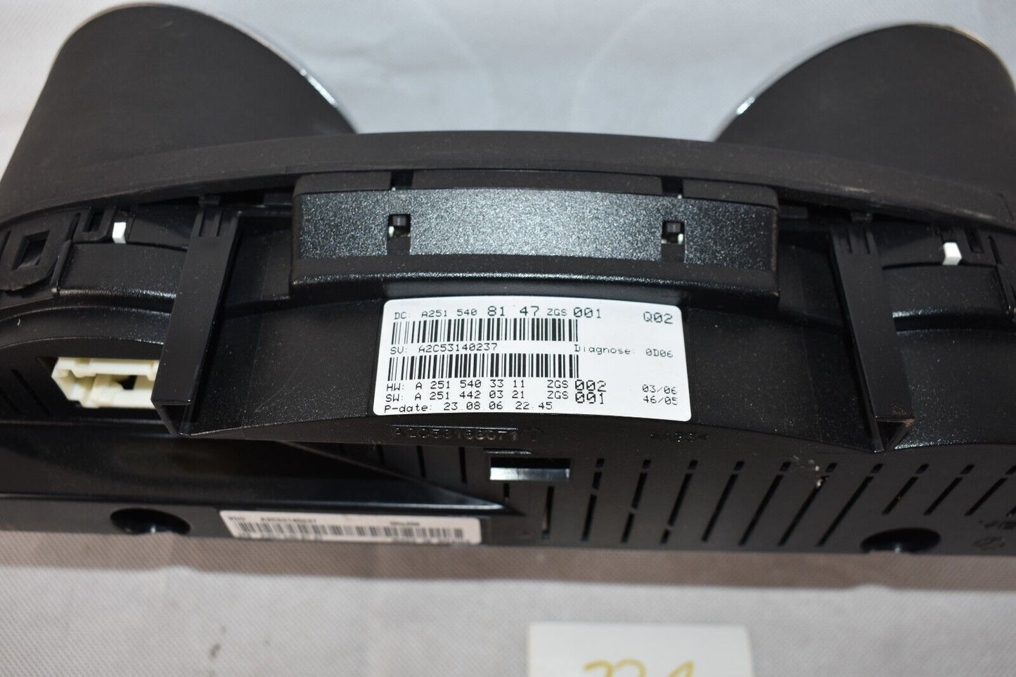 Original Mercedes Kombiinstrument Tacho R Klasse a2515408147 w251