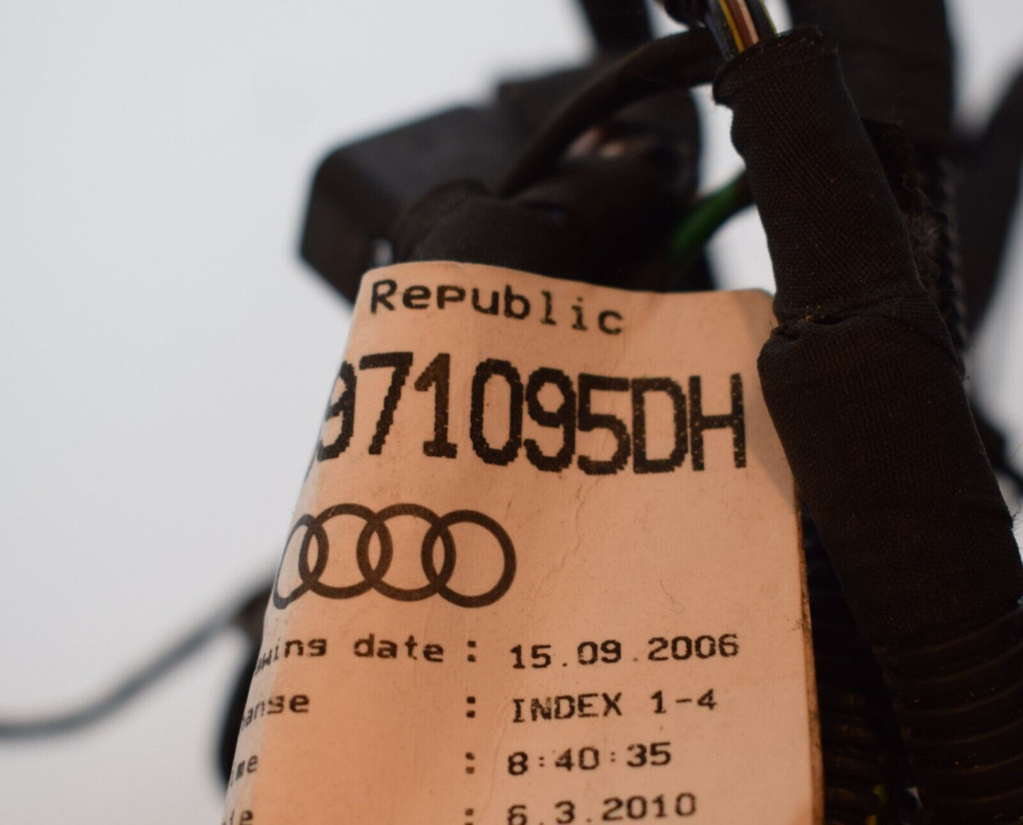 Original Audi Kabel 4e0971095dh elektrische Leitung