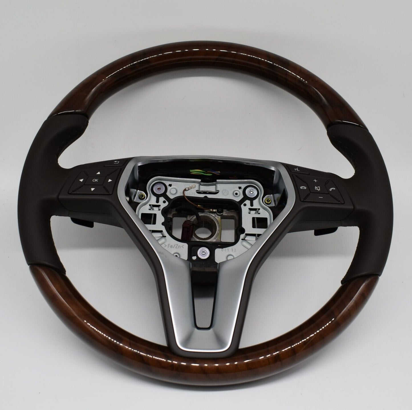 Mercedes b c e w204 w212 klasse Holzlenkrad w207 w218 CLS NEU Lenkrad BRAUN