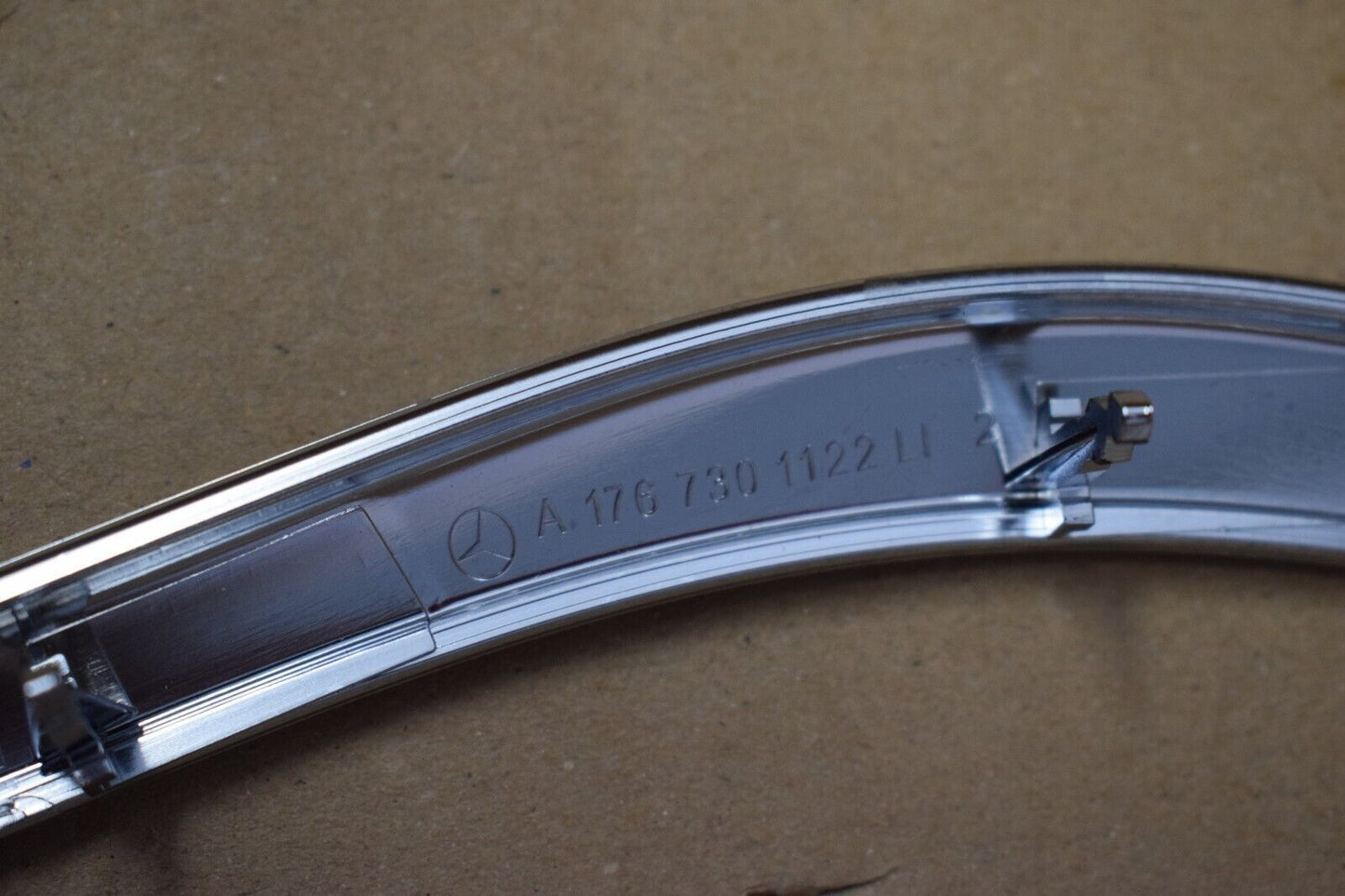 Original Mercedes CLA w117 A Klasse w176 Zierleiste a1767301122 hinten