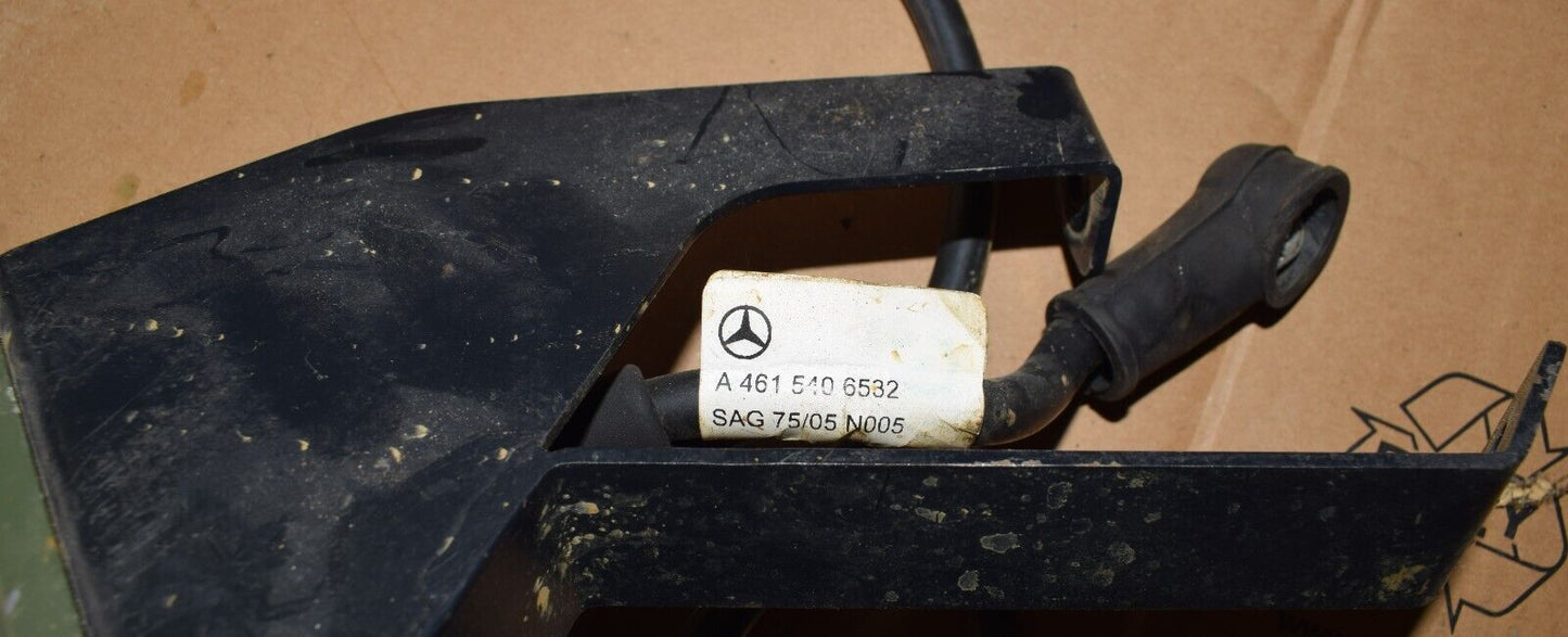 Original Mercedes G Klasse Nato Maehler & KAEGE Steckdose A4615406532