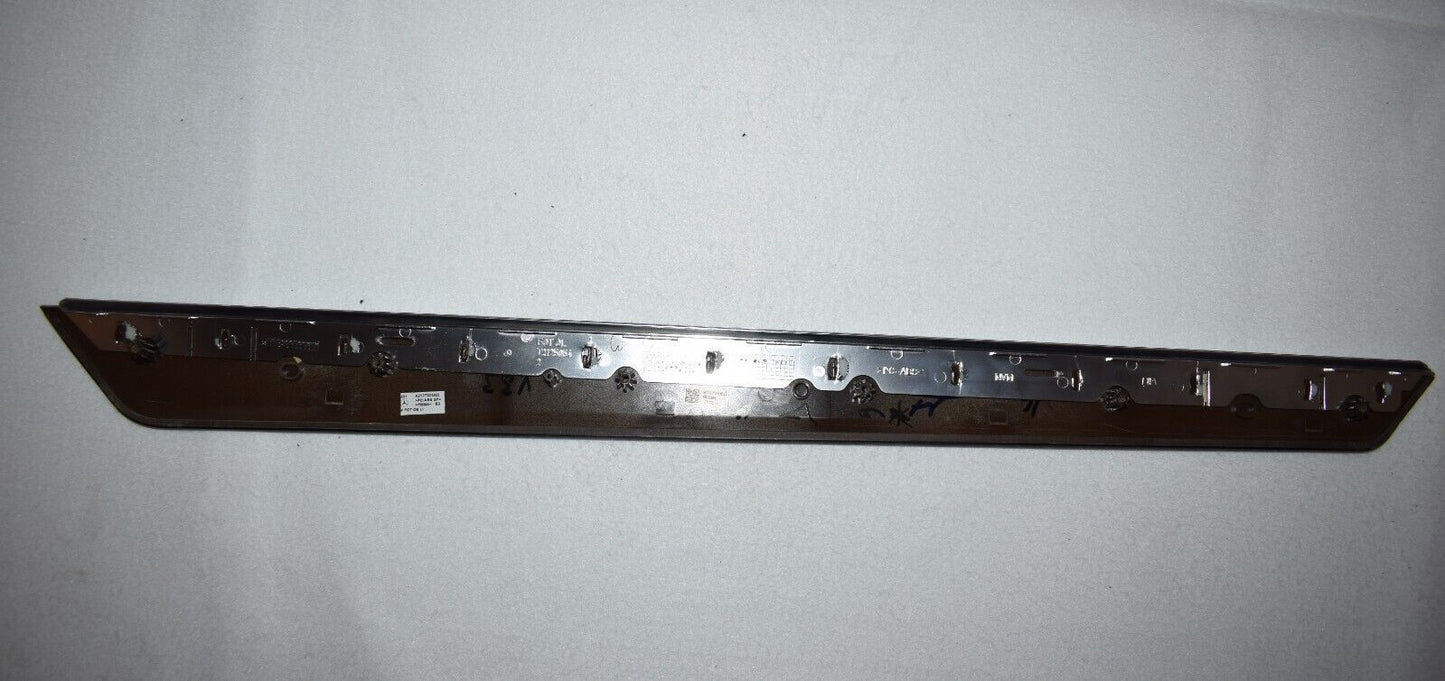 Original Mercedes w212 E Klasse Zierleiste hinten links a2127305922