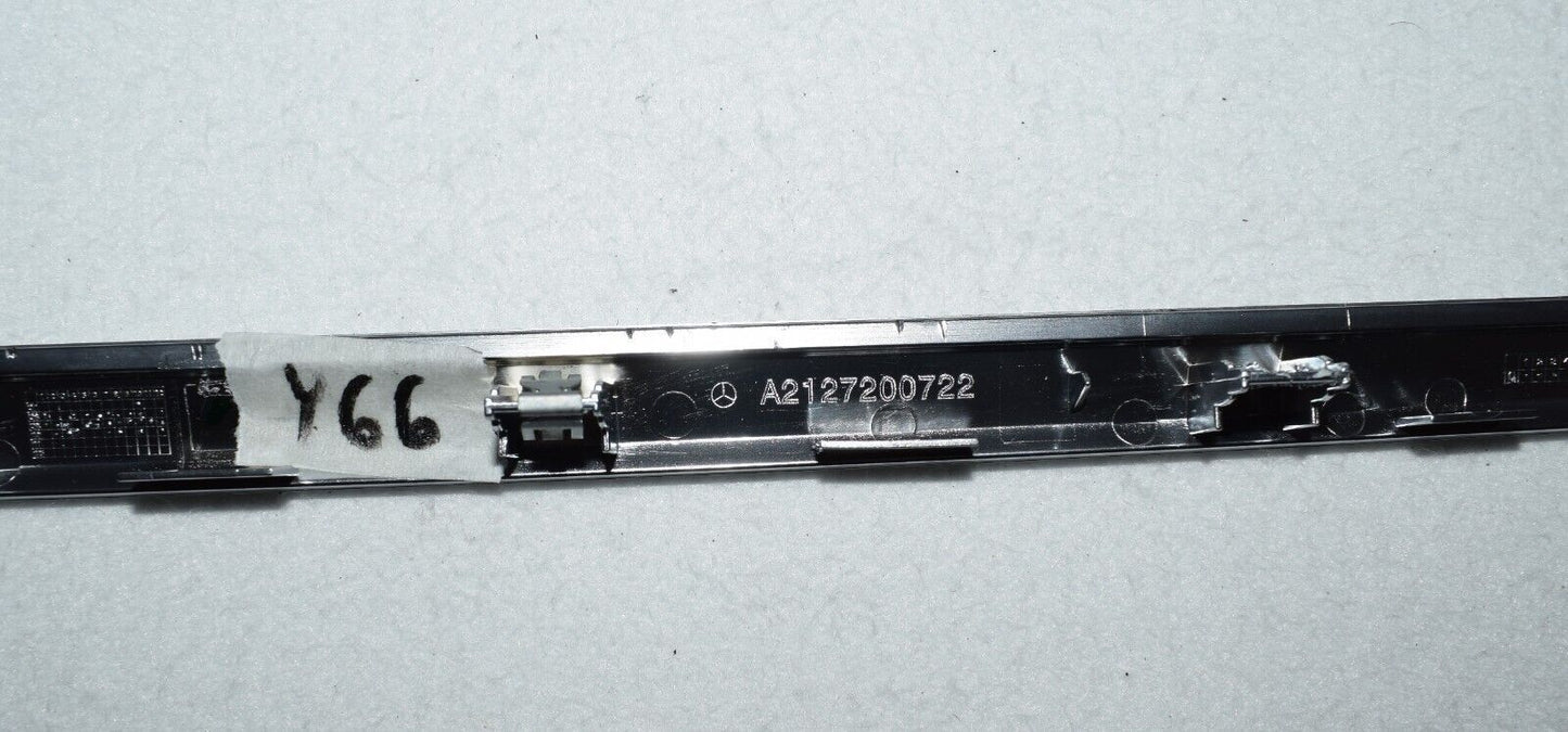 Original Mercedes w212 E Klasse Zierleiste vorne links unten a2127200722